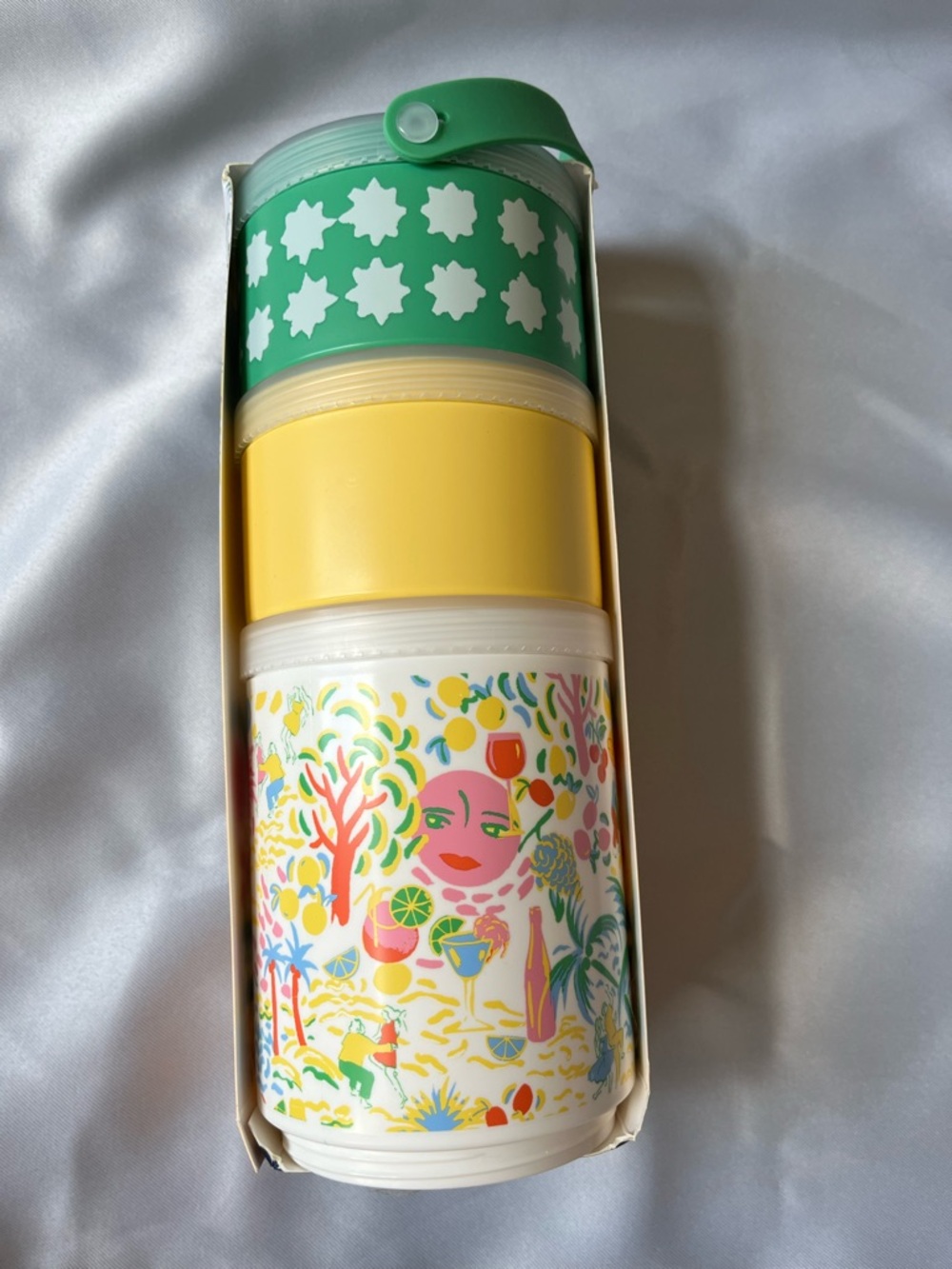 Roller Rabbit x Target Vacation Stackable Snacklebox Yellow/Green - Picture 7 of 8
